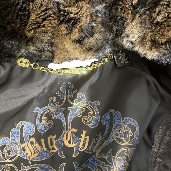 Big Chill Brown - Tan Faux Fur Vest Size S - Picture 8 of 9